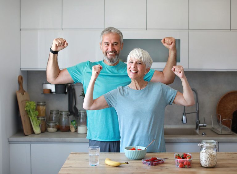 Portrait,Of,A,Senior,Mature,Couple,Having,A,Healthy,Breakfast