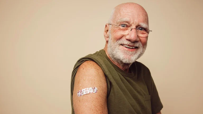shingles-vaccination-linked-to-substantially-lowered-dementia-risk-landmark-study-reveals