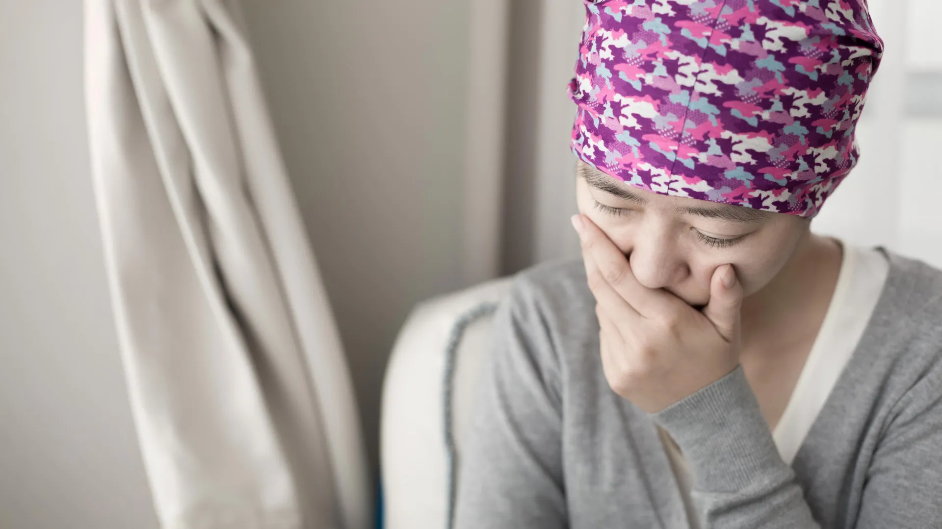 cancers-subtle-subversion-how-malignancy-rewrites-the-brains-circadian-symphony-and-fuels-psychological-distress