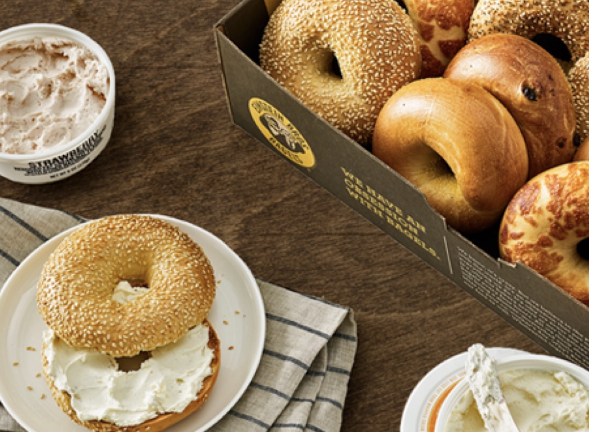 decoding-bagel-excellence-culinary-experts-evaluate-top-tier-chain-restaurant-selections