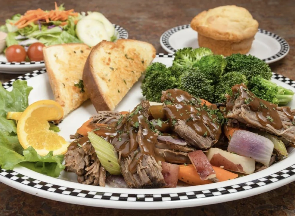 national-chains-redefining-comfort-a-deep-dive-into-establishments-serving-beloved-substantial-meals