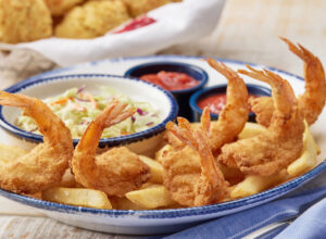 casual-dinings-crispy-delights-a-comprehensive-look-at-chain-restaurants-signature-fried-shrimp-offerings