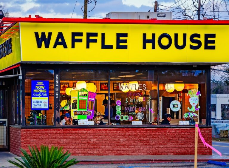 Theodore,,Alabama,,Usa,-,Feb.,4,,2024:,A,Waffle,House