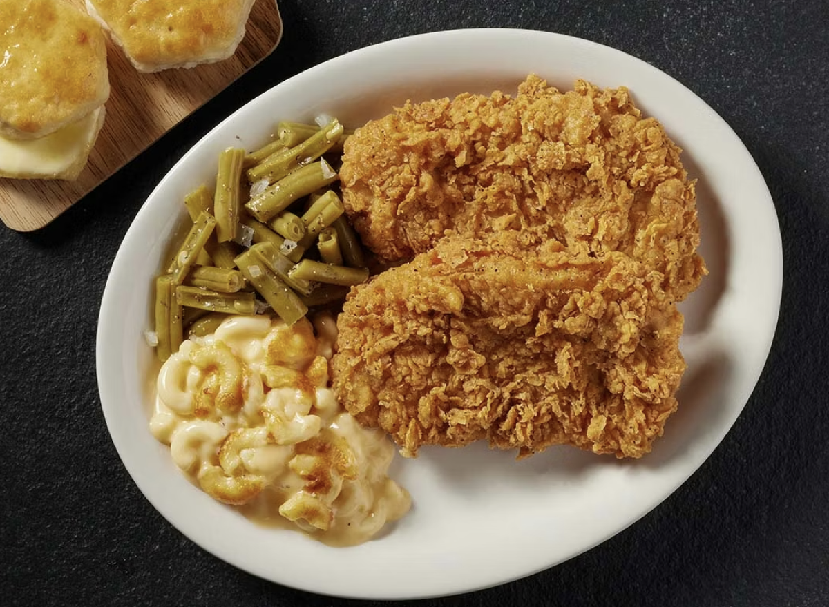 culinary-excellence-unveiling-chain-restaurants-mastering-the-art-of-fried-pork-chops