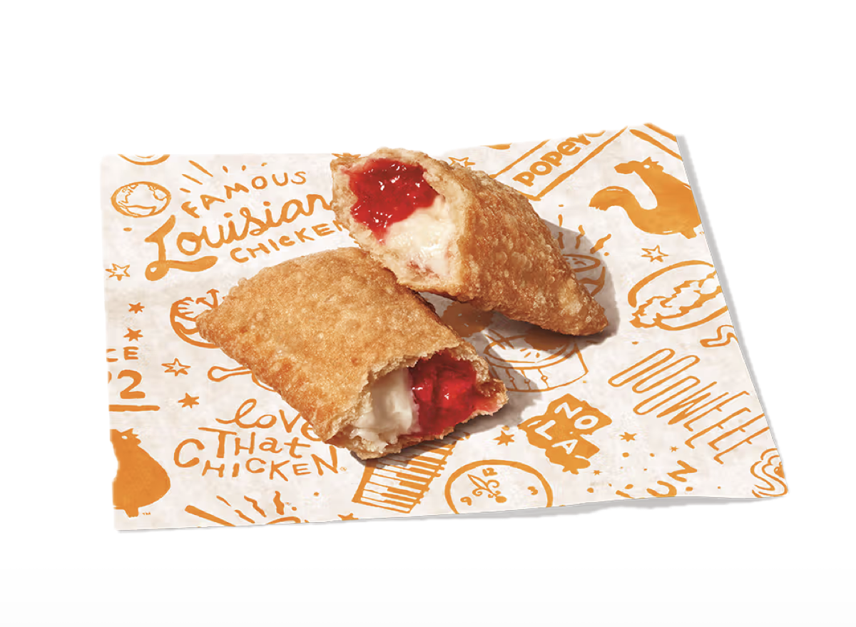 golden-fried-goodness-exploring-beloved-sweet-pastries-and-unique-indulgences-at-popular-chains