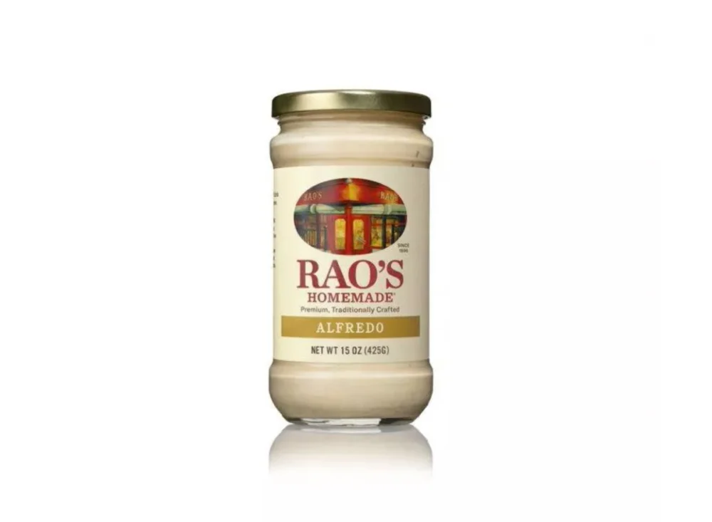 the-quest-for-creamy-perfection-five-jarred-alfredo-sauces-earning-rave-reviews-from-discerning-palates