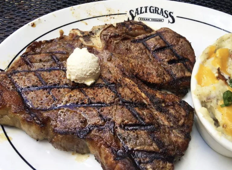 americas-grandest-plates-unpacking-the-most-substantial-steak-and-potato-dinners-at-national-restaurant-chains