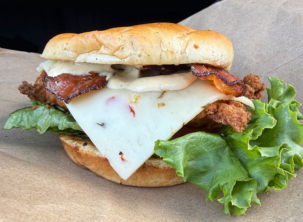 chick-fil-as-jalapeno-bacon-ranch-club-a-comprehensive-analysis-of-its-flavor-profile-presentation-and-market-value