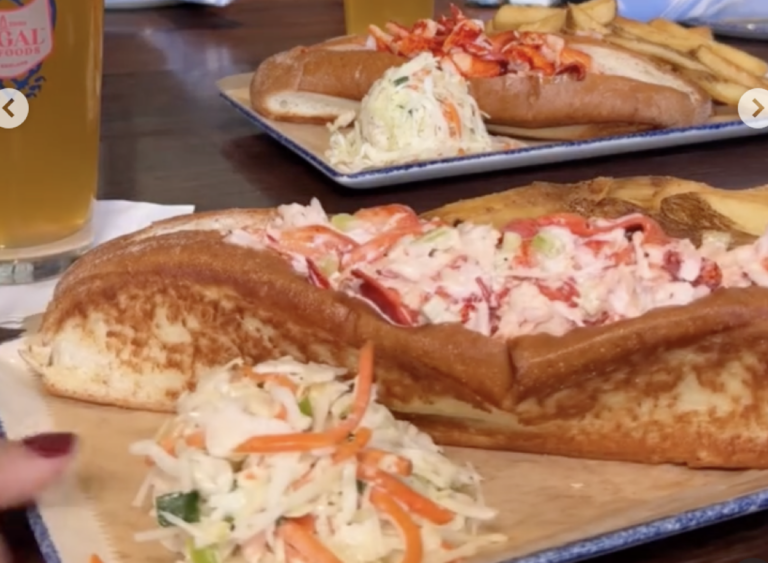 culinary-connoisseurs-unveil-national-chains-excelling-in-the-art-of-the-lobster-roll
