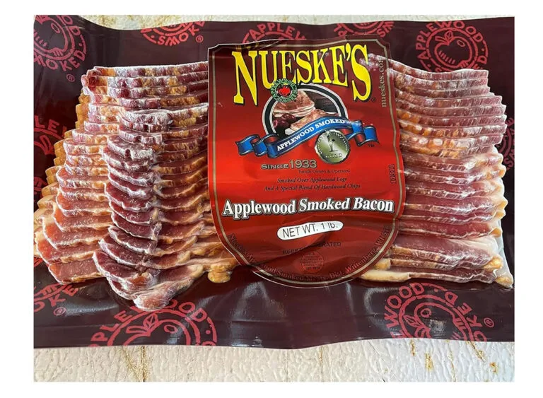 elevating-breakfast-discovering-top-bacon-brands-utilizing-traditional-wood-smoking-techniques