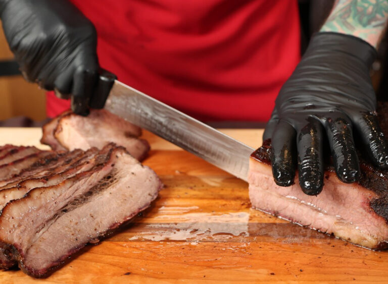 nationwide-bbq-destinations-exploring-chain-eateries-celebrated-for-superior-slow-smoked-brisket-portions