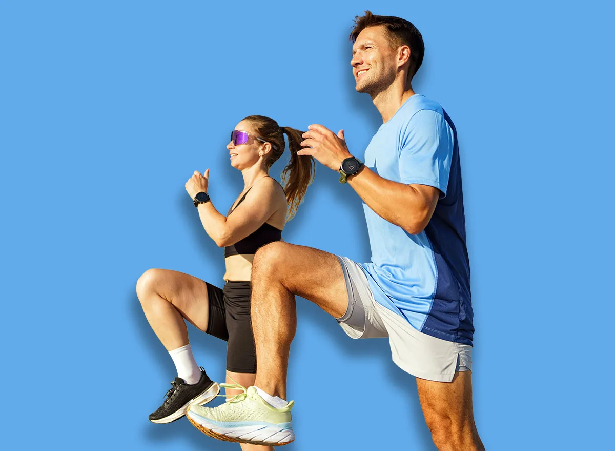 Dynamic,Outdoor,Fitness,Session,With,Two,Athletes,Exercising,On,Steps