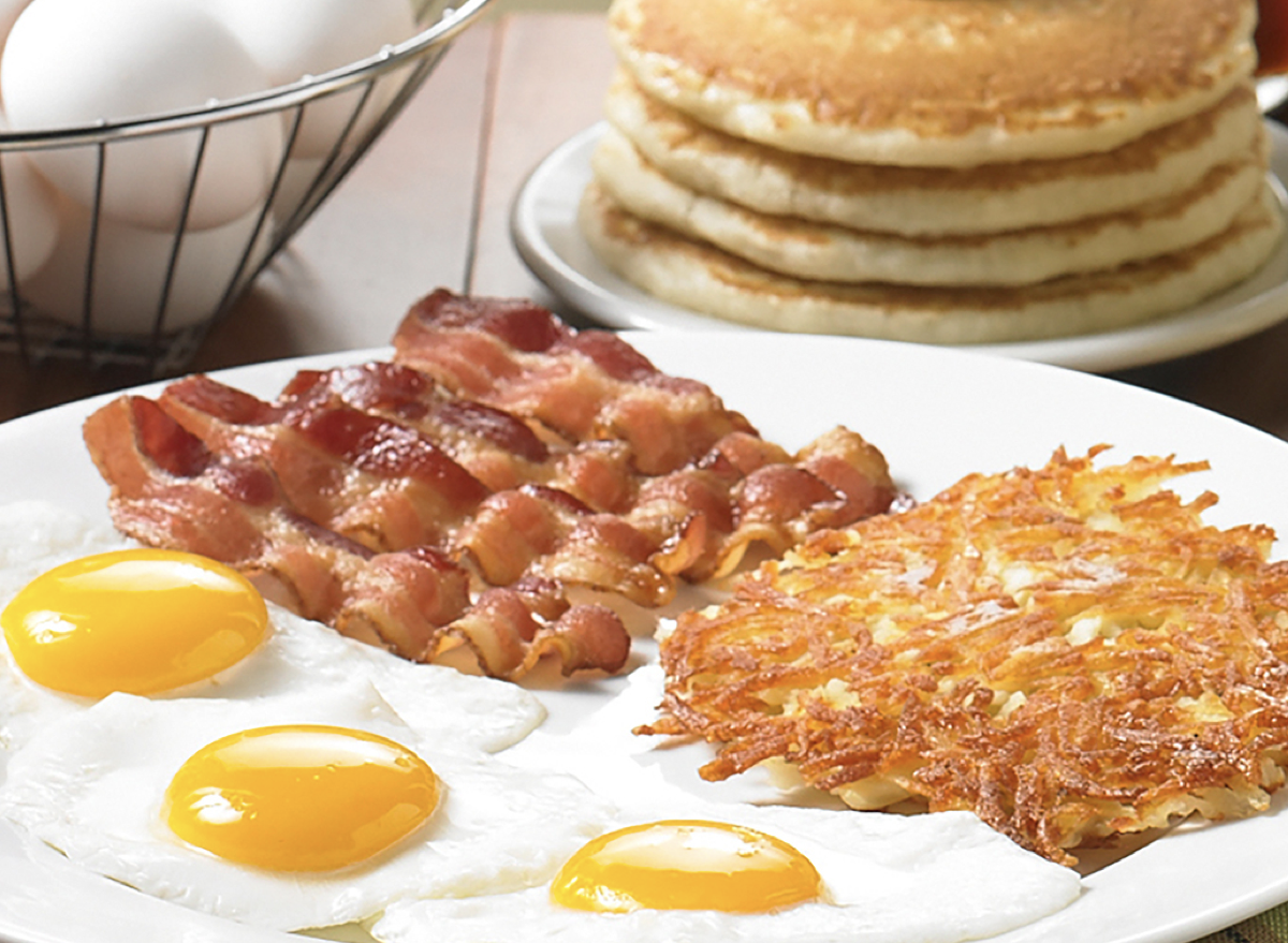 savvy-breakfast-choices-uncovering-sub-15-hearty-morning-meals-at-leading-casual-dining-chains-amidst-rising-costs