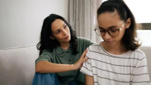 adolescent-well-being-comprehensive-dietary-patterns-emerge-as-crucial-for-teen-mental-health-outweighing-isolated-supplements