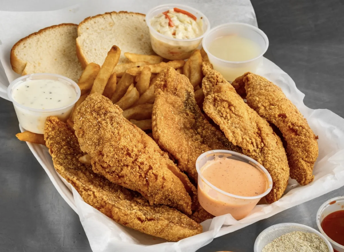 culinary-catch-discovering-premium-ocean-perch-offerings-at-leading-chain-restaurants