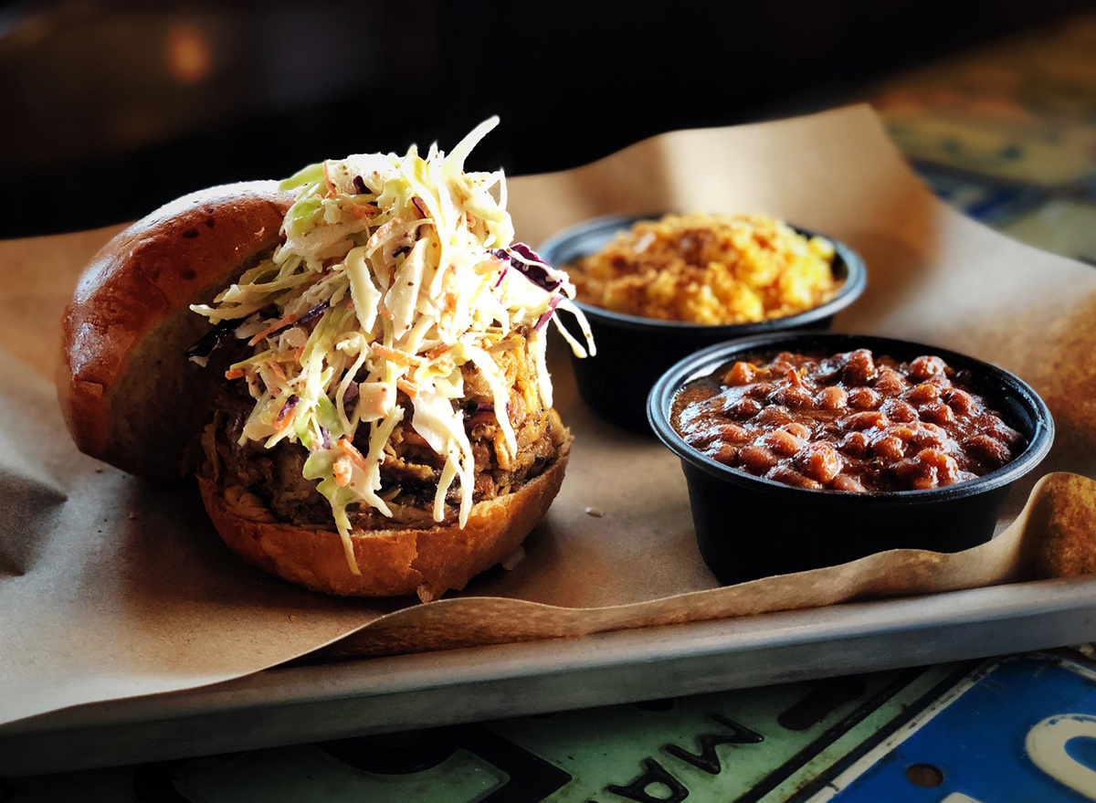 culinary-experts-uncover-top-chain-destinations-for-exemplary-pulled-pork-sandwiches