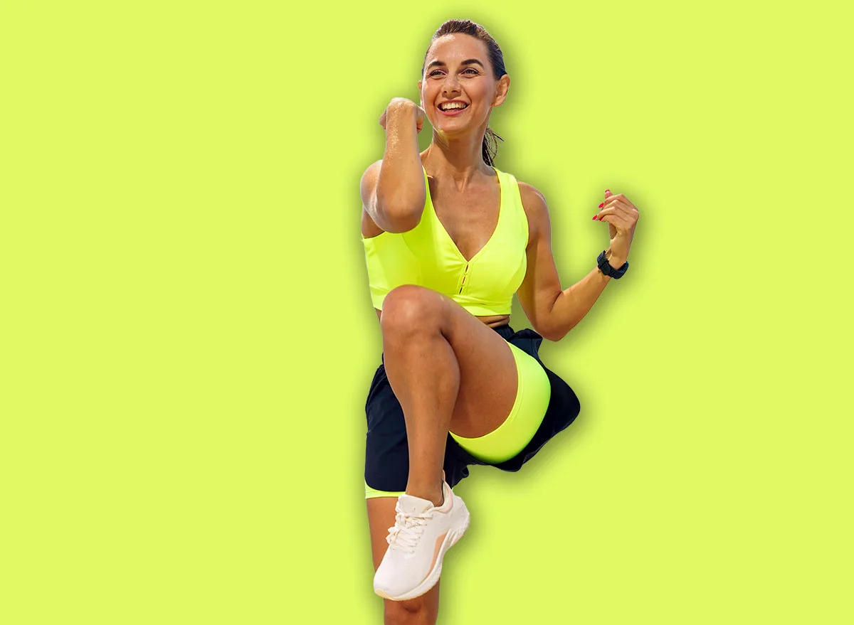 Fit,Woman,Exercises,By,The,Seaside,On,A,Sunny,Day