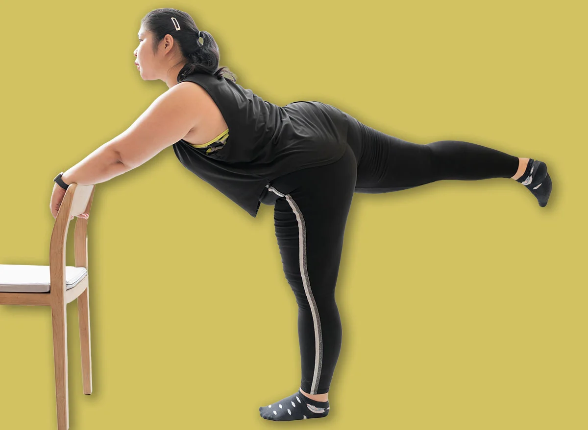 Fat,Woman,Doing,Chairs,Exercise,Indoors,Living,Room,Balance,Plank.