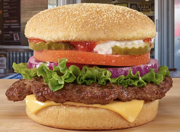 national-chain-cheeseburgers-an-in-depth-look-at-customer-endorsed-culinary-excellence