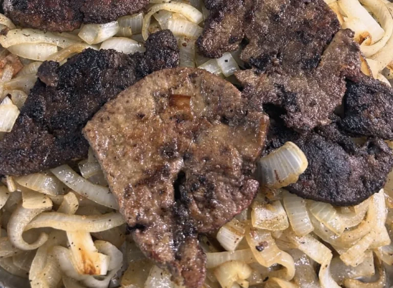 culinary-echoes-four-national-eateries-championing-the-enduring-appeal-of-liver-and-onions-for-devoted-patrons