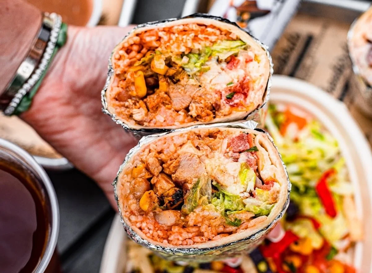 culinary-giants-unveiling-the-american-restaurant-chains-renowned-for-their-substantial-burrito-creations