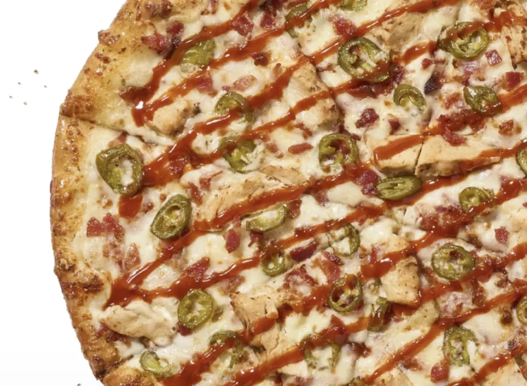 mastering-the-trio-how-leading-restaurant-chains-perfect-the-chicken-bacon-ranch-flavor-profile