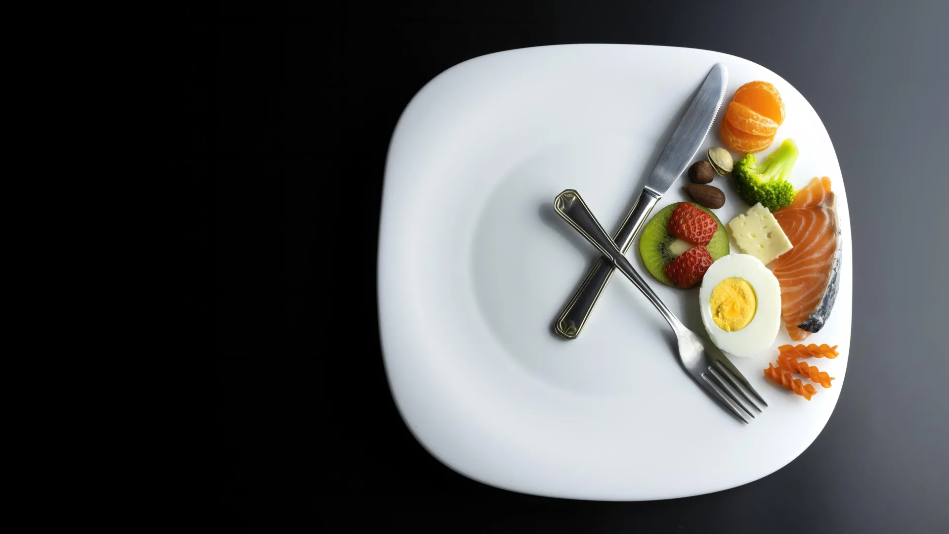 sustained-weight-reduction-intermittent-fastings-long-term-efficacy-revealed-in-one-year-study