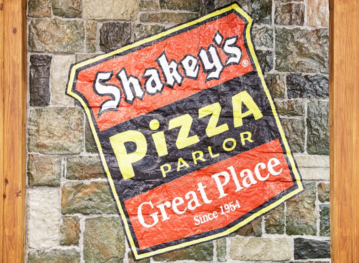 Manila,Philippines,,July,25,,2023,Shakey's,Pizza,Parlor,Sign,Inside