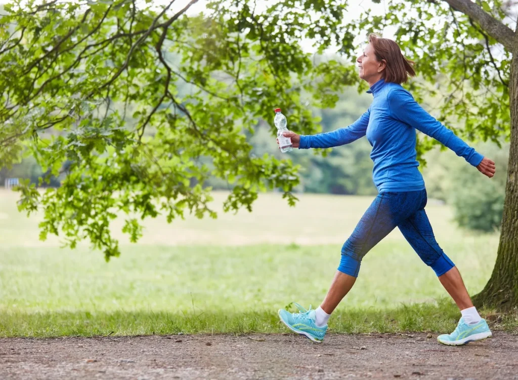 assessing-functional-mobility-the-six-minute-walk-test-as-a-key-indicator-for-senior-cardiovascular-health